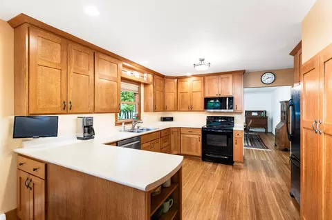 Kitchen - 5506 W Arrowhead Rd, Hermantown, MN 55811 photo 1 of 3