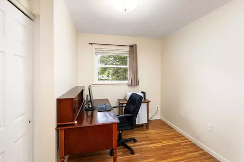 Bedroom - 5506 W Arrowhead Rd, Hermantown, MN 55811 photo 2 of 6