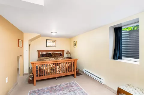 Bedroom - 5506 W Arrowhead Rd, Hermantown, MN 55811 photo 5 of 6