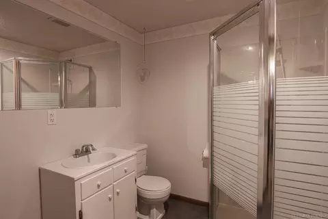 Bath - 1470 5th Ave, Baldwin, WI 54002 photo 2 of 2