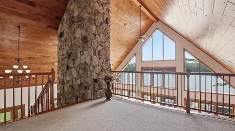 Entry Way - 2398 9th Ave, Chetek, WI 54728 photo 4 of 5