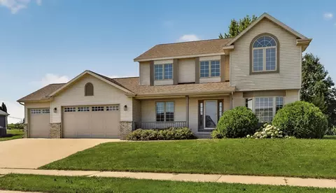 1110 Southern Hills Ln SW, Rochester, MN 55902