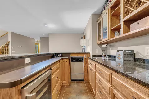 Kitchen - 2165 Mill Pond Dr, Saint Cloud, MN 56303 photo 4 of 4