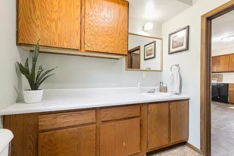 Bath - 418 N Hubert St, Ivanhoe, MN 56142 photo 2 of 3
