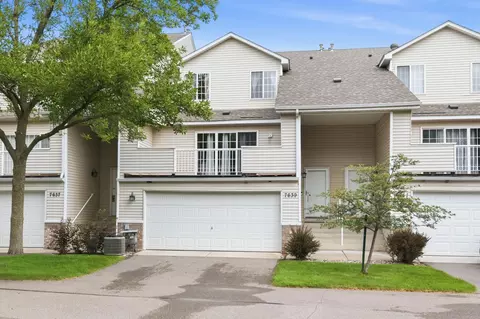 7639 Nicholas Way, Chanhassen, MN 55317