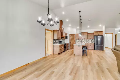 215 Emma Ct, Mapleton, ND 58059 photo 5