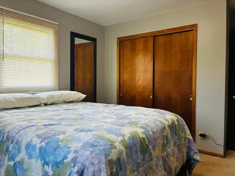 Bedroom - 765 Des Moines Dr, Windom, MN 56101 photo 1 of 5