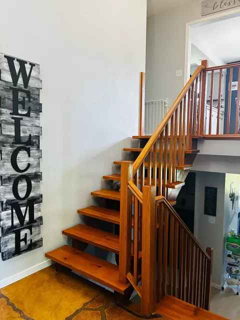 Entry Way - 765 Des Moines Dr, Windom, MN 56101 photo 1 of 2