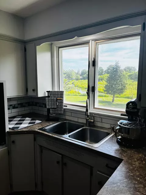 Kitchen - 765 Des Moines Dr, Windom, MN 56101 photo 2 of 3
