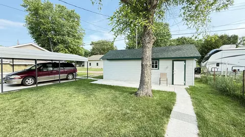 335 E Schlieman Ave, Appleton, MN 56208 photo 8