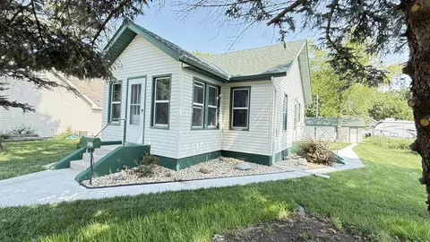 335 E Schlieman Ave, Appleton, MN 56208 photo 3