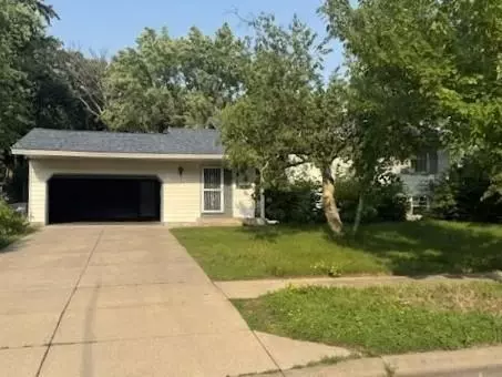 10701 Wren St NW, Coon Rapids, MN 55433