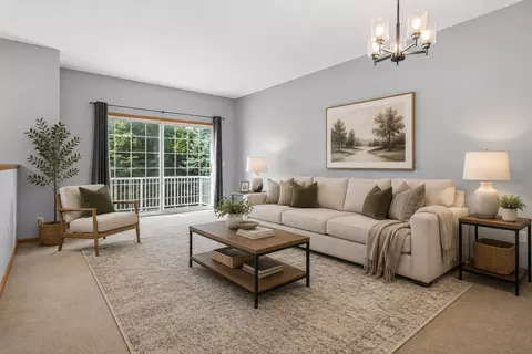 652 Willoughby Way W, Minnetonka, MN 55305