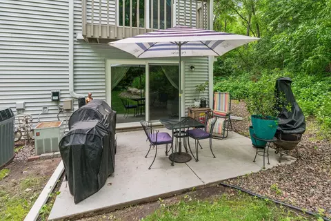 Exterior - 3030 Shields Dr #101, Eagan, MN 55121 photo 3 of 4