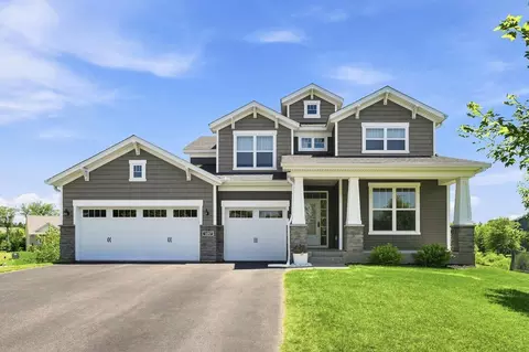 1497 Summit Ct, Stillwater, MN 55082
