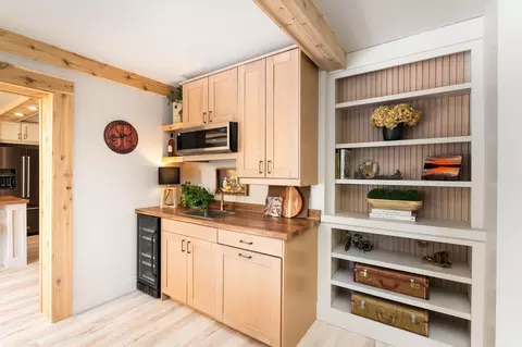 Kitchen - 225 N 26th Ave E, Duluth, MN 55812 photo 1 of 12