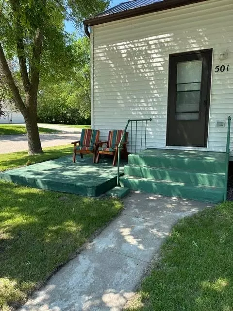 Exterior - 501 Jefferson Ave, Argyle, MN 56713 photo 2 of 5