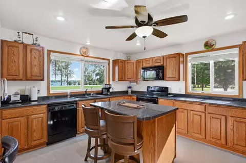 Kitchen - 14790 Garden Loop, Osakis, MN 56360 photo 2 of 3