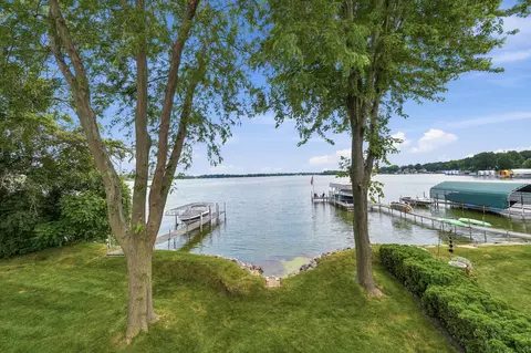 View/Area - 4909 Three Points Blvd, Mound, MN 55364 photo 3 of 16