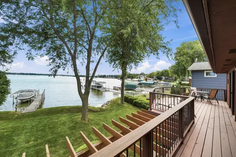 Exterior - 4909 Three Points Blvd, Mound, MN 55364 photo 4 of 14