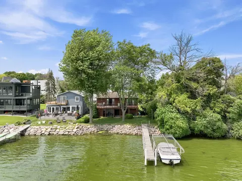 4909 Three Points Blvd, Mound, MN 55364