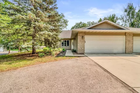 1637 Long Bridge Rd, Detroit Lakes, MN 56501