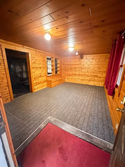 Living - 213 3rd St N, Hackensack, MN 56452 photo 4 of 9