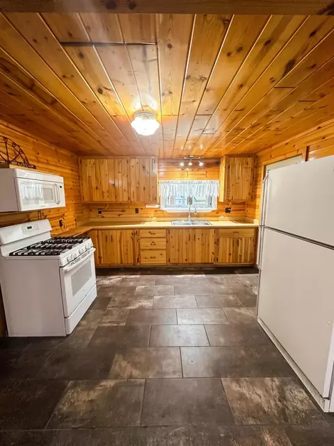Kitchen - 213 3rd St N, Hackensack, MN 56452 photo 1 of 3