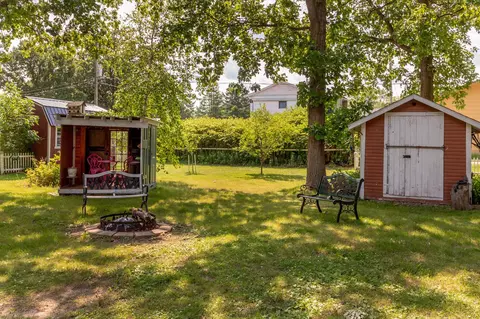 Exterior - 213 3rd St N, Hackensack, MN 56452 photo 9 of 14