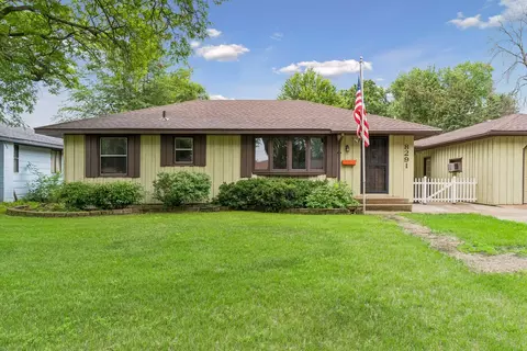 8291 Grange Blvd, Cottage Grove, MN 55016