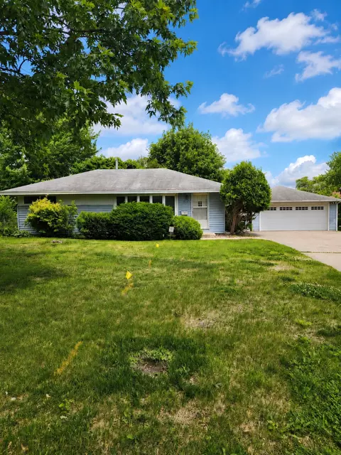 3607 Baillif Pl, Bloomington, MN 55431