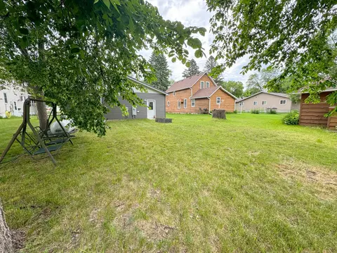 Exterior - 117 3rd St NE, Barnesville, MN 56514 photo 9 of 10