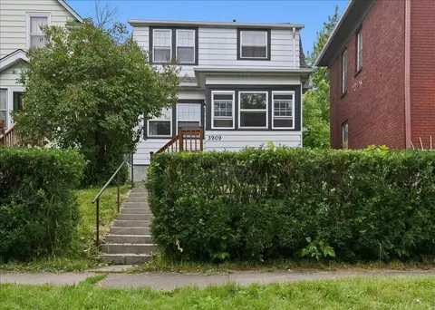 3909 W 5th St, Duluth, MN 55807