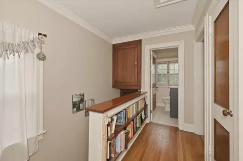 Entry Way - 3909 W 5th St, Duluth, MN 55807 photo 2 of 2