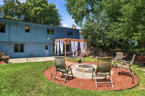 Exterior - 9101 Upton Ave S, Bloomington, MN 55431 photo 7 of 13