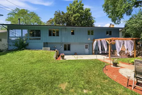 Exterior - 9101 Upton Ave S, Bloomington, MN 55431 photo 8 of 13