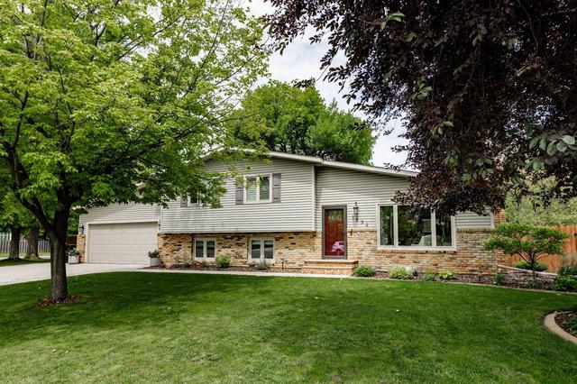 1632 Flickertail Cir S, Fargo, ND 58103