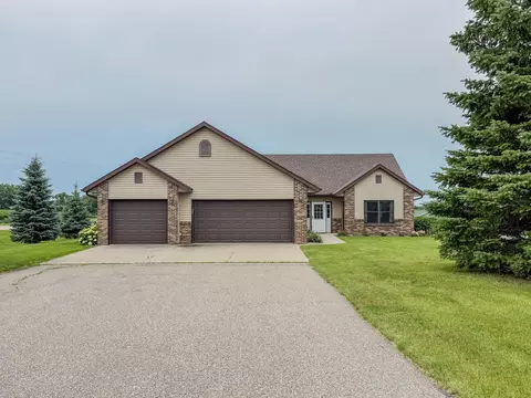 2953 9th Ave SE, Willmar, MN 56201 photo 1