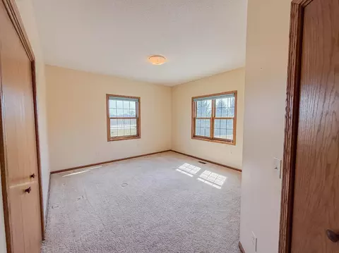 2953 9th Ave SE, Willmar, MN 56201 photo 18