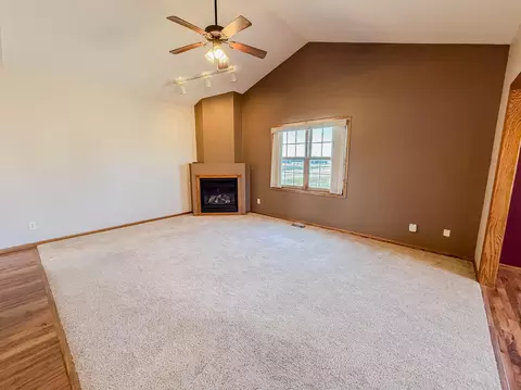 2953 9th Ave SE, Willmar, MN 56201 photo 14