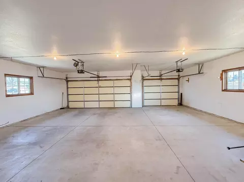 2953 9th Ave SE, Willmar, MN 56201 photo 33