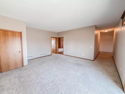 2953 9th Ave SE, Willmar, MN 56201 photo 17