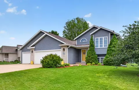 500 10th Ave NE, Kasson, MN 55944