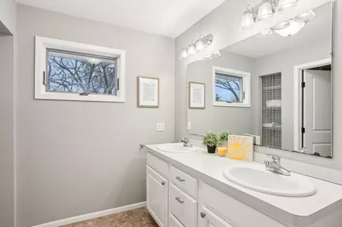 Bath - 12112 W River Rd, Champlin, MN 55316 photo 6 of 7
