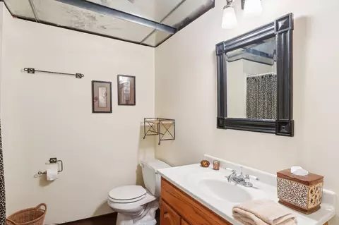 Bath - 12112 W River Rd, Champlin, MN 55316 photo 7 of 7