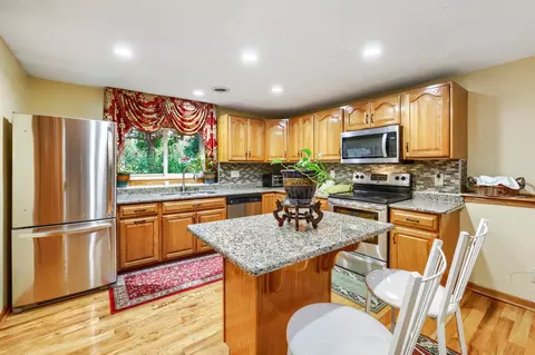 7200 89th Ave N, Brooklyn Park, MN 55445