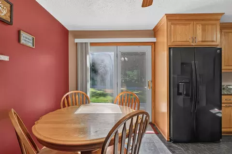 Dining - 32067 County 3, Eagle Bend, MN 56446 photo 2 of 3
