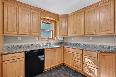 Kitchen - 32067 County 3, Eagle Bend, MN 56446 photo 4 of 4