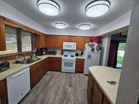 Kitchen - 5901 114th Pl N, Champlin, MN 55316 photo 1 of 1