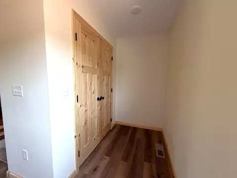 Entry Way - 22859 285th Ave, Akeley, MN 56433 photo 2 of 4